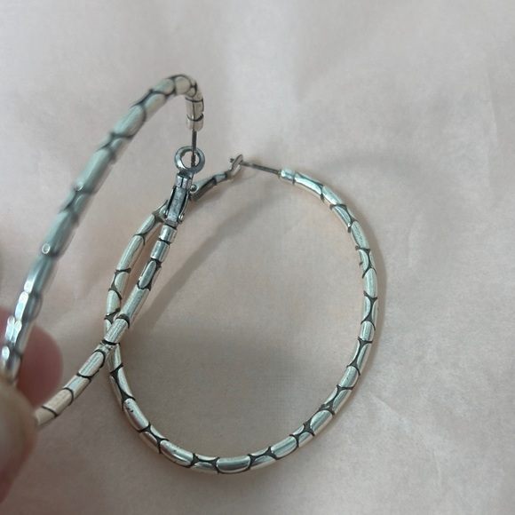 Silver Textured Hoop Earrings Set- Women Jewelry - Picture 2 of 3